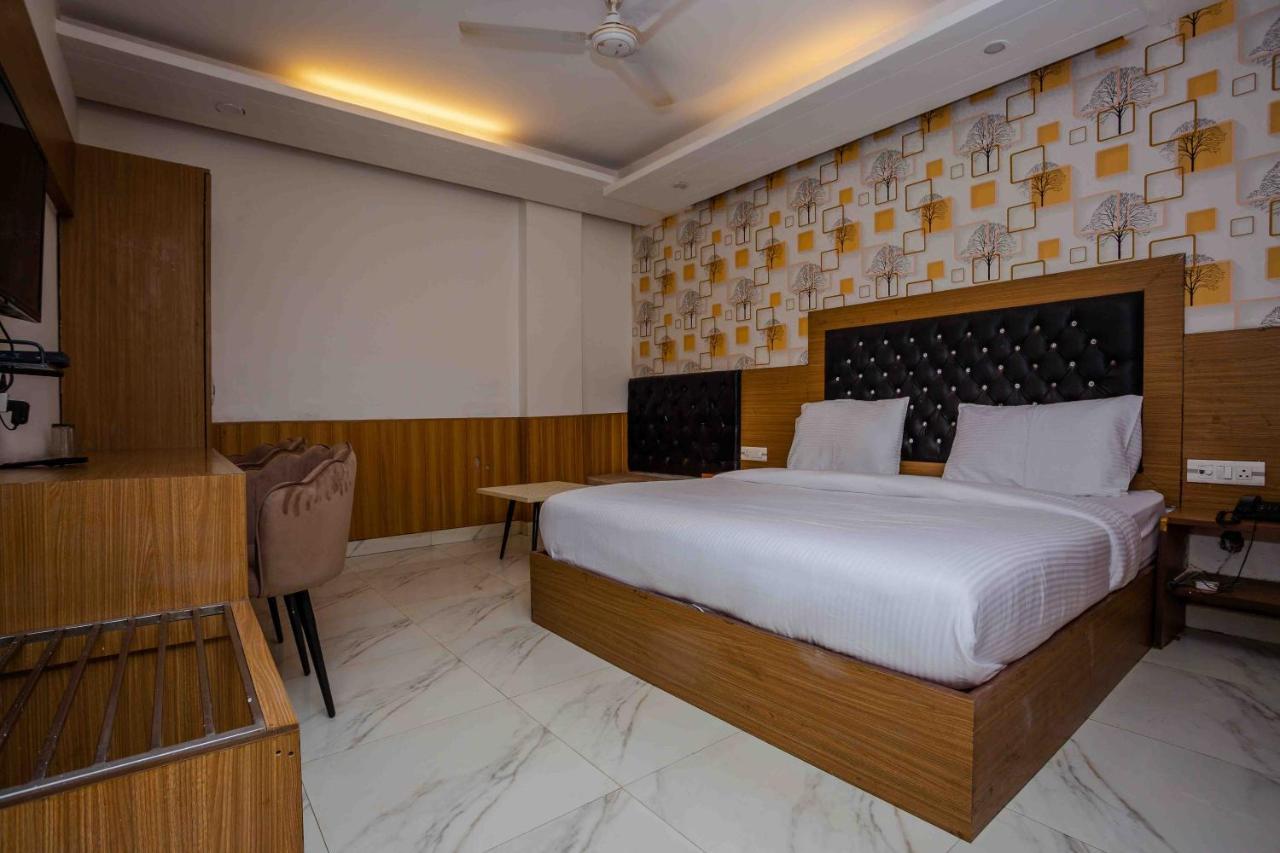 Hotel Doon Dehradun Extérieur photo